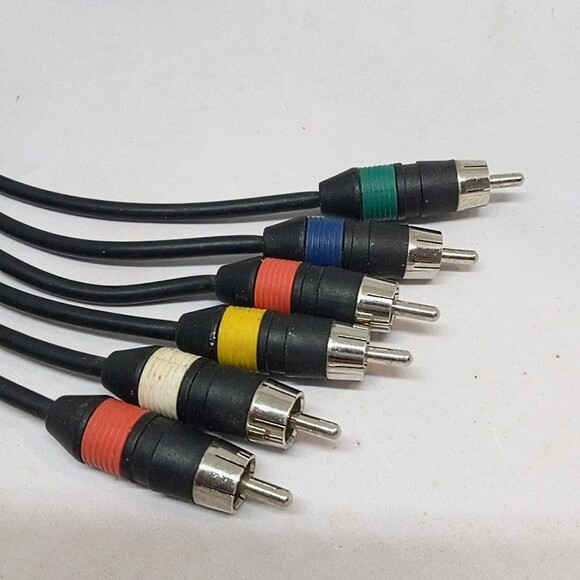 Energizer Universal AV Component Output Cable-PDP-PS2/PS3/XBox 360/Wii-6 Feet - Picture 6 of 7